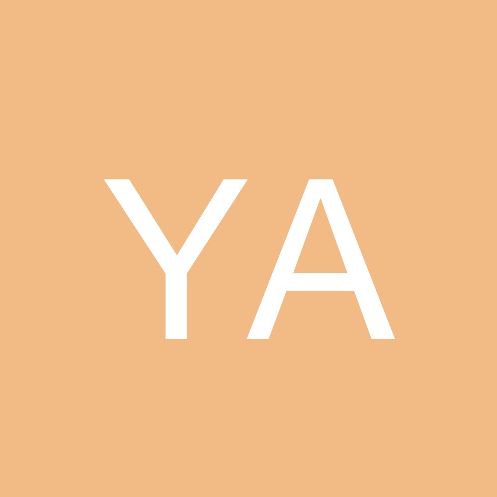 Meet your Posher, Yoli